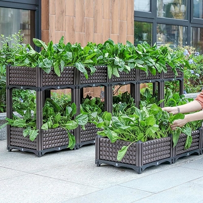 OEM de Zelf Water gevende Opgeheven Plastic Planter van de Tuindozen Opgeheven Tuin op Wielen