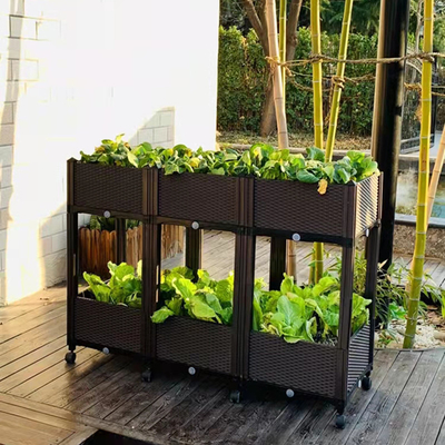 Storable Opgeheven Plastiek van het insectbewijs het Planten van Bedden Herb Planter Box On Wheels