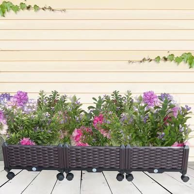 De Grote Rechthoekige Plastic Planter van de zonbescherming op Wielenmiddel tegen oxidatie