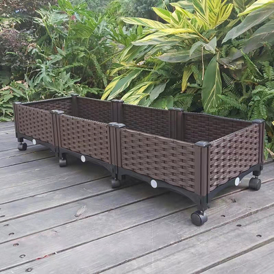 De Grote Rechthoekige Plastic Planter van de zonbescherming op Wielenmiddel tegen oxidatie