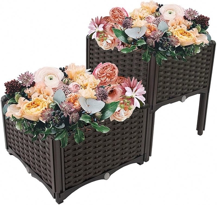 Minimalistische Bloemplastiek Opgeheven Planters bij de Weerstand van de Benencorrosie